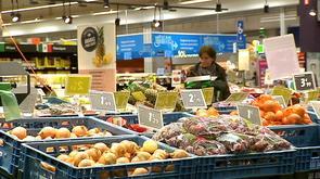 20 tonnes de marchandises  grande distribution  pour les associations
