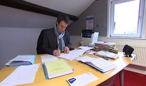 Service civil de 15 jours : une idée de Philippe Goffin