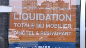 Le mobilier de l'hôtel Alliance en vente