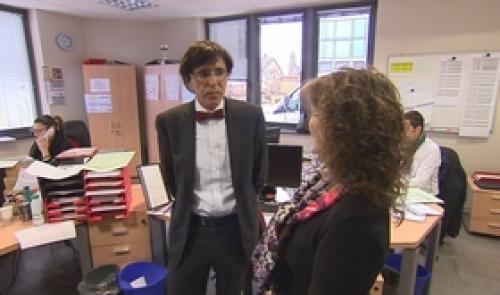 Elio Di Rupo visite le secteur non marchand
