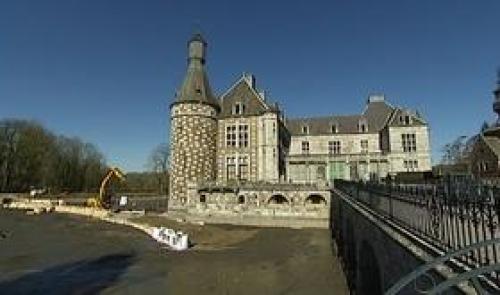Le Château de Jehay en rénovation