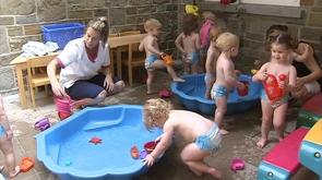 Chaleur: les crèches s'adaptent