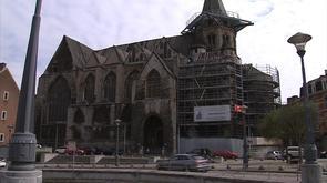La collégiale Sainte-Croix interdite d'accès