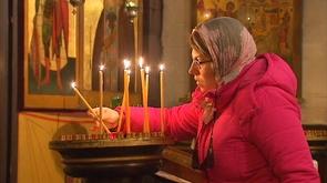 Bénédiction des eaux de la Meuse par les orthodoxes.