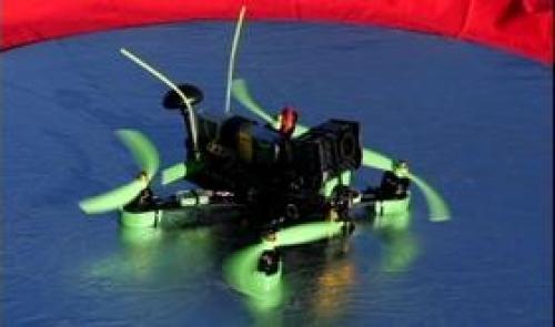 World Drone Prix de DubaÍ¯ : qualification d'un pilote liégeois