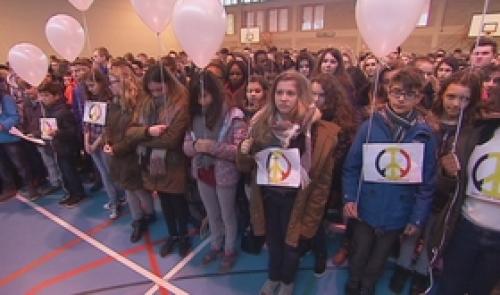 Attentats : lacher de ballons