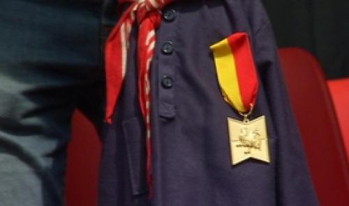 Tchantchès, officier du mérite wallon