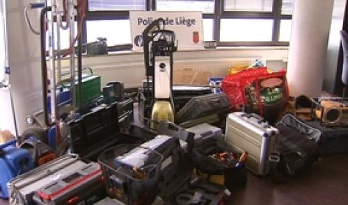Police : restitution d'objets volés