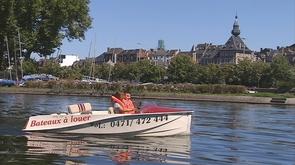 Visé : la Meuse, en bateau