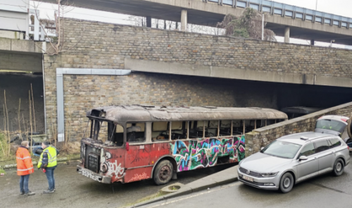 Incendie dans la trémie Sainte Marie : de vieux bus endommagés