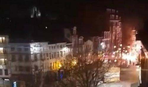Incendie en Vinave d'Ile, les images