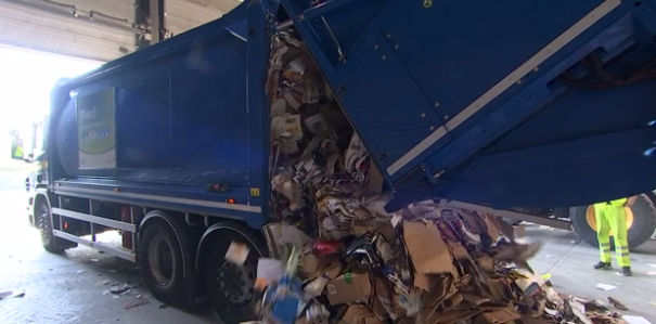 Intradel : réaction au vol de carton dans les collectes 