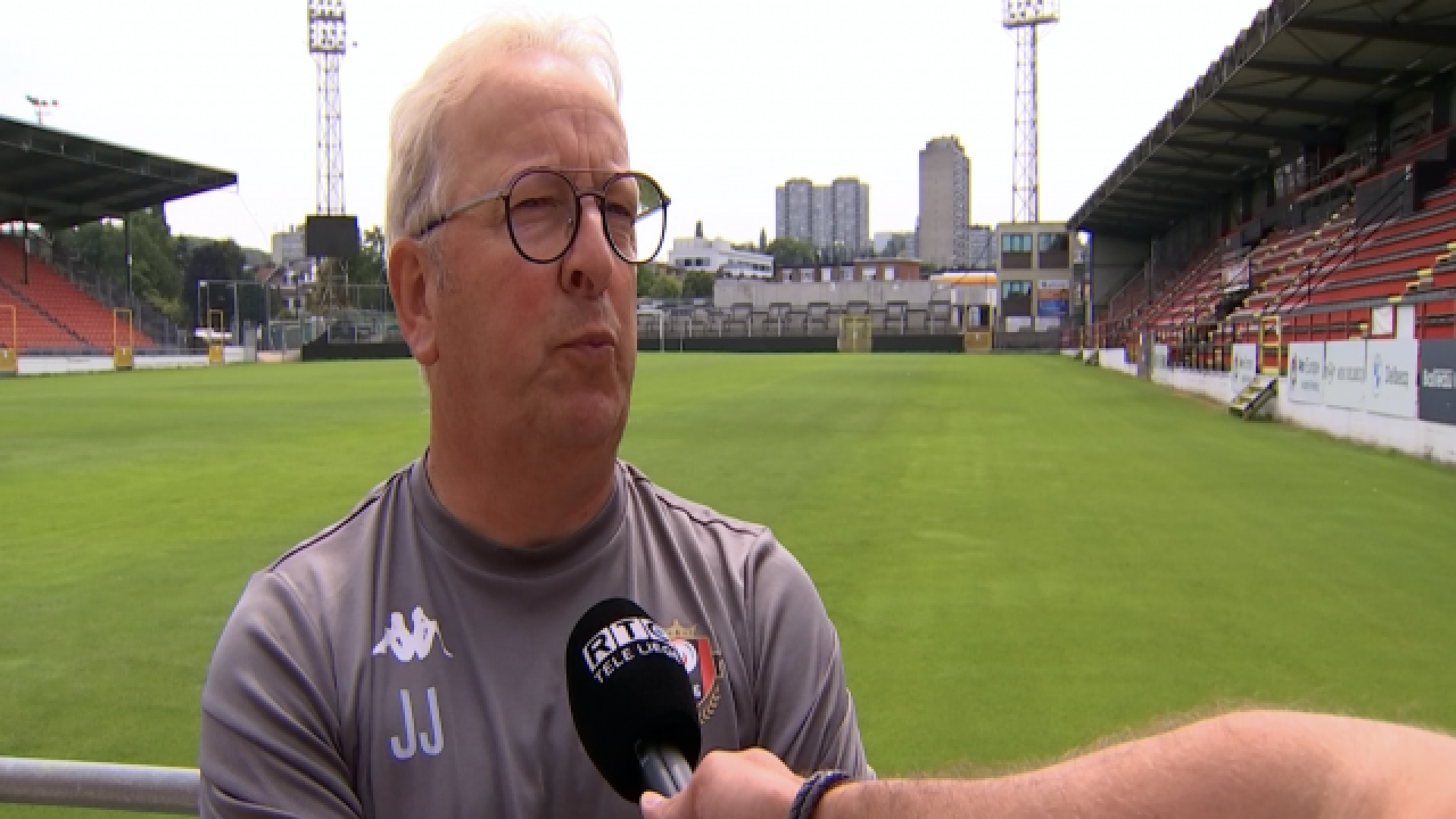Jeunechamps : "Envie de prouver qu'on n'est pas candidat à la descente"