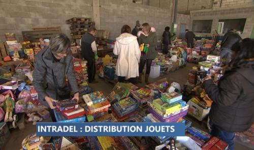 Distribution des jouets collectés dans les recyparcs
