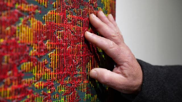 L'anatomie du tableau de Michael Kravagna : couleurs et matières en apothéose 