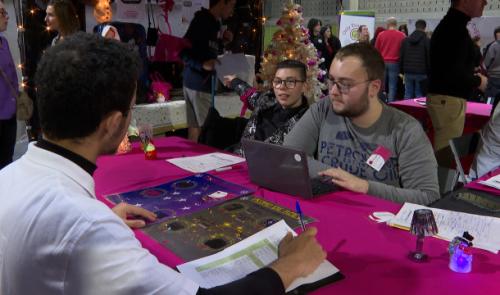 L'entreprise virtuelle : un outil pour former les élèves à la réalité du travail
