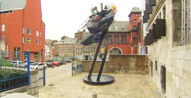 L'oeuvre d'Arne Quinze à l'Hôtel de Bocholtz accessible aux promeneurs