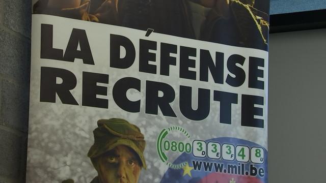 La Force aérienne recrute: opération séduction à l'Athénée d'Ans