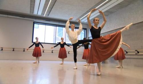 La Mosa Ballet School cherche des familles d'accueil