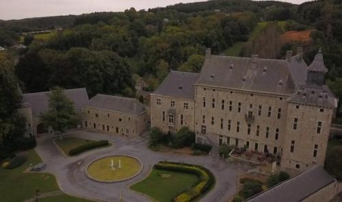 La Province de Liège vend le château de Harzé à Aywaille