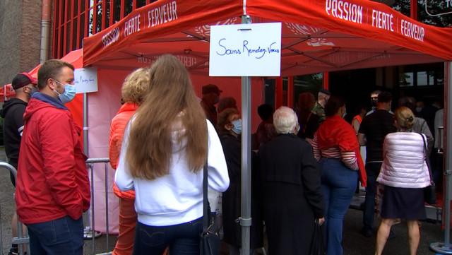 La vaccination joue à domicile au Standard
