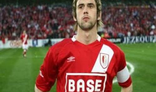 Le capitaine du "Standard champion" met fin à sa carrière