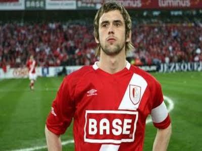 Le capitaine du "Standard champion" met fin à sa carrière