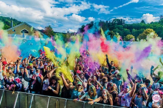 Le festival Yes2DayLand offre un spectacle aux enfants