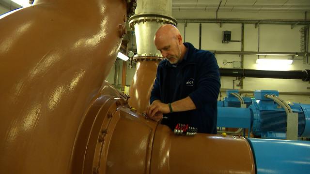Formation d'électromécanicien pour le secteur de l'eau.