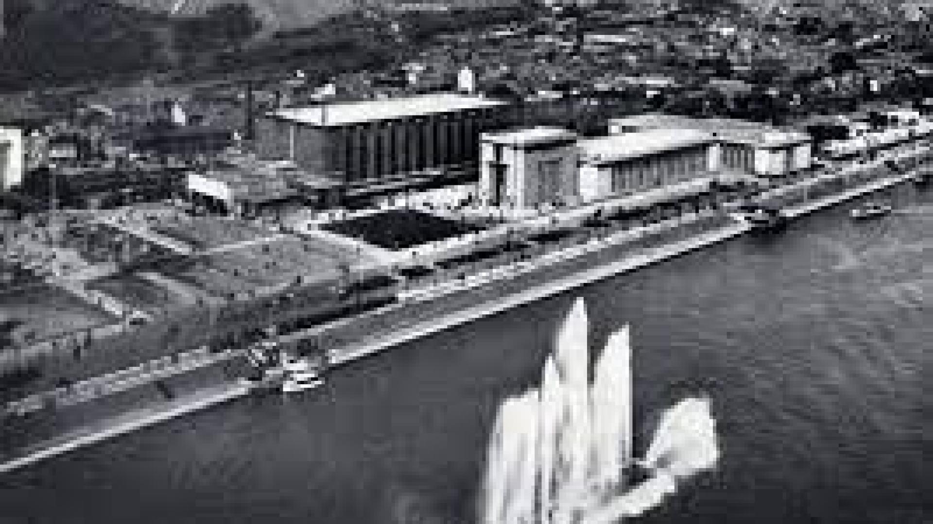 Le "Grand Palais" ( ex-patinoire) de l'expo internationale de Liège en 1939 : vers des travaux d'urgence
