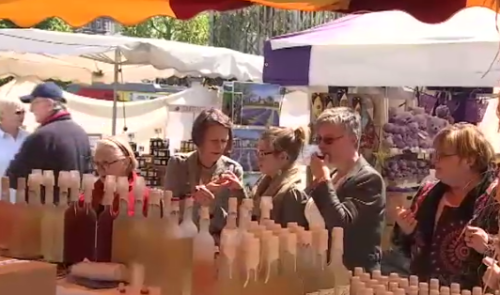 Le Marché Provençal de la Place Saint Lambert 