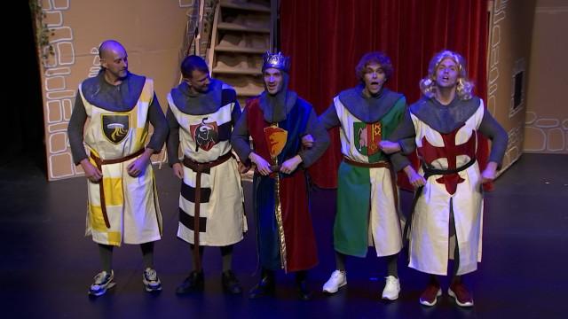 Le Moderne joue "Spamalot" la comédie musicale inspirée du film culte "Monthy Python : sacré Graal" 