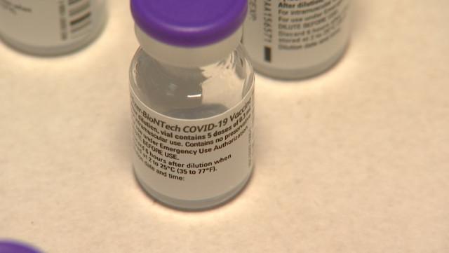 Transit du vaccin au compte goutte