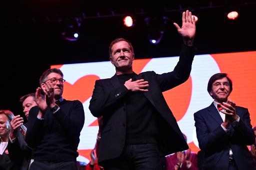 Le PS dévoile ses "binômes têtes de liste" pour le scrutin du 9 juin prochain