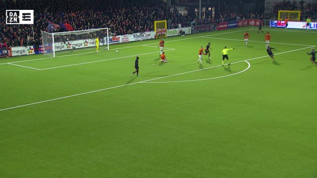 Le RFC Liège fait chuter le leader Deinze 1-0