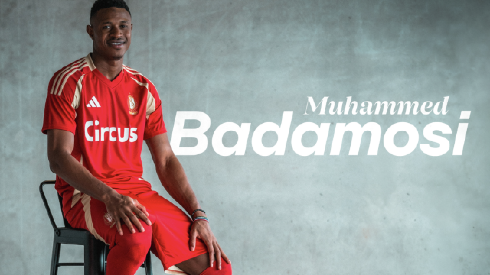 Le Standard attire l'attaquant gambien Muhammed Badamosi
