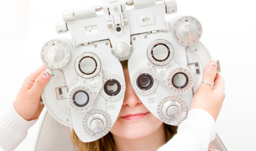 Les opticiens et audiciens peuvent rester ouverts