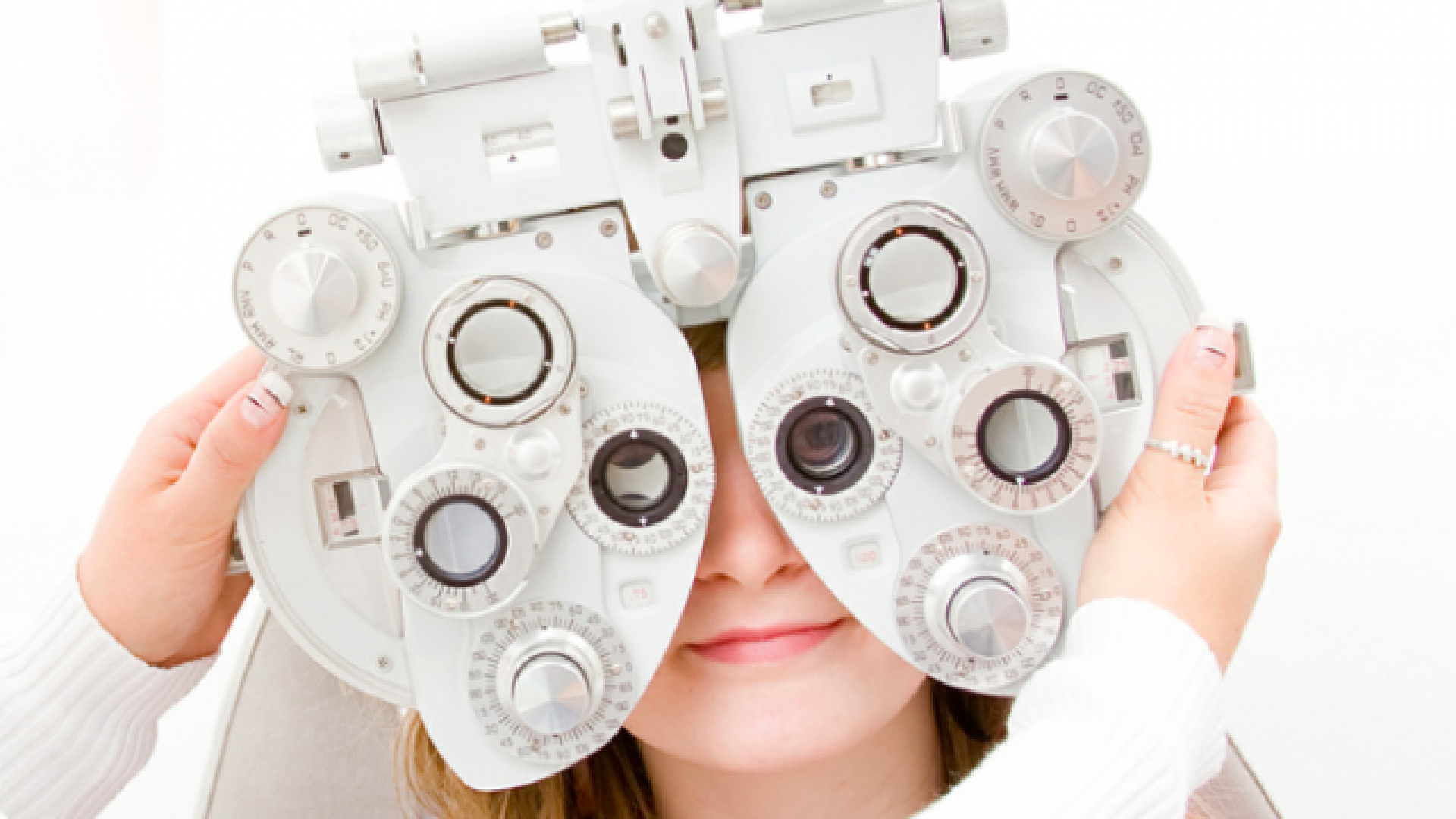 Les opticiens et audiciens peuvent rester ouverts