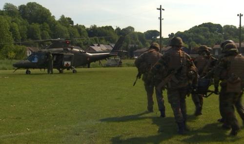 Les para-commandos en formation sur le territoire