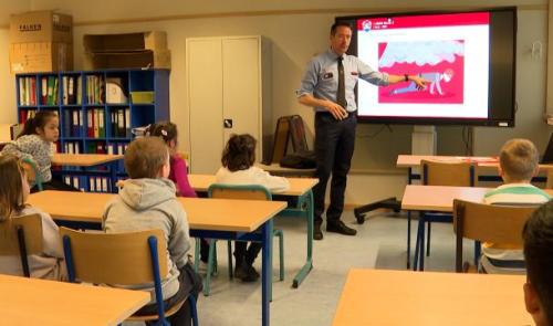 Les pompiers sensibilisent les écoles aux risques d'incendie domestique