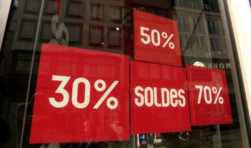 Les soldes d'été démarrent dans un contexte difficile