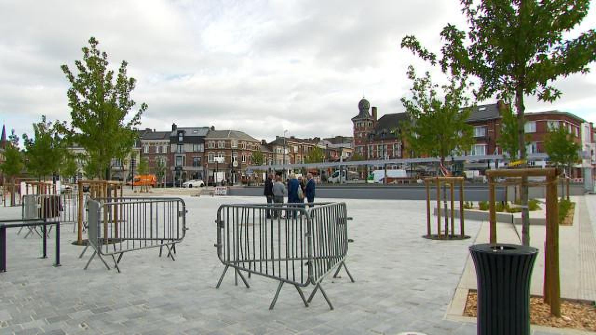 Les Visétois retrouvent leur Place Reine Astrid.