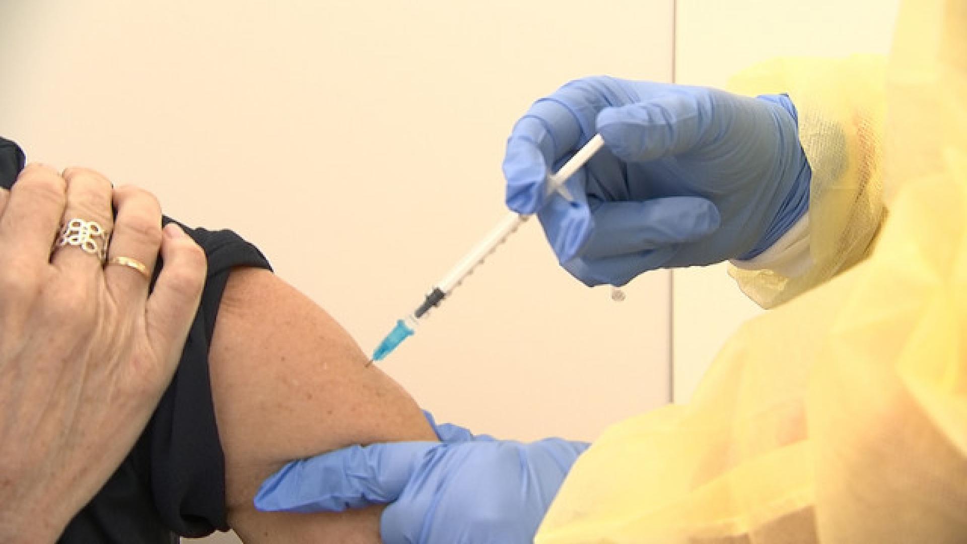 Liège Airport : vaccination des... vaccinateurs ! 