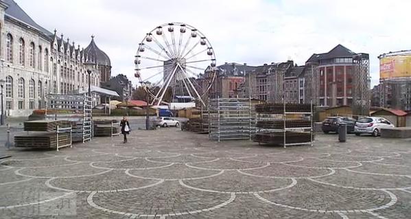 Liège : on prépare le village de Noël