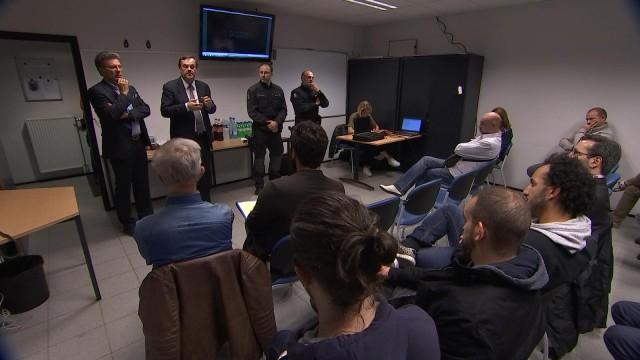 Liège : réunion citoyenne sur le taser 