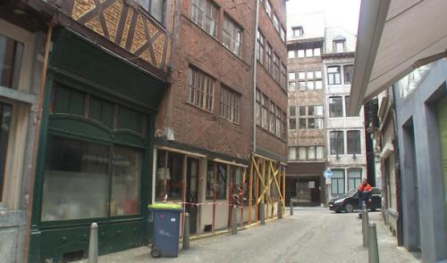 Liège : une maison menace de s'effondrer 