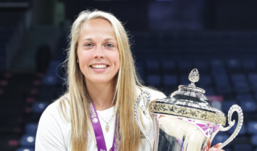 Lyon et Julie Allemand remportent leur premier trophée européen