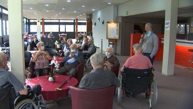 Maisons de repos : assouplissement des mesures covid