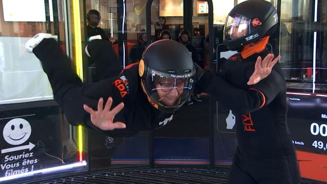 Mariette, une nonagénaire dans les airs !