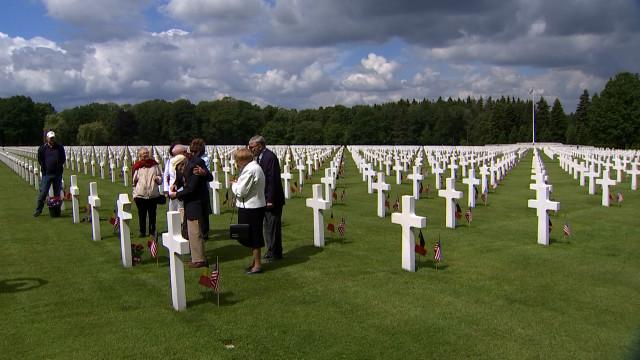 Bill "Tiger" Lyons, pilote US de la 2e guerre mondiale, à Neupré